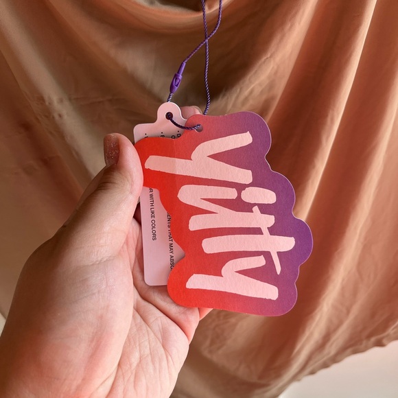 YITTY nwt Smoothed Reality Square Neck Bodysuit - Picture 3 of 9